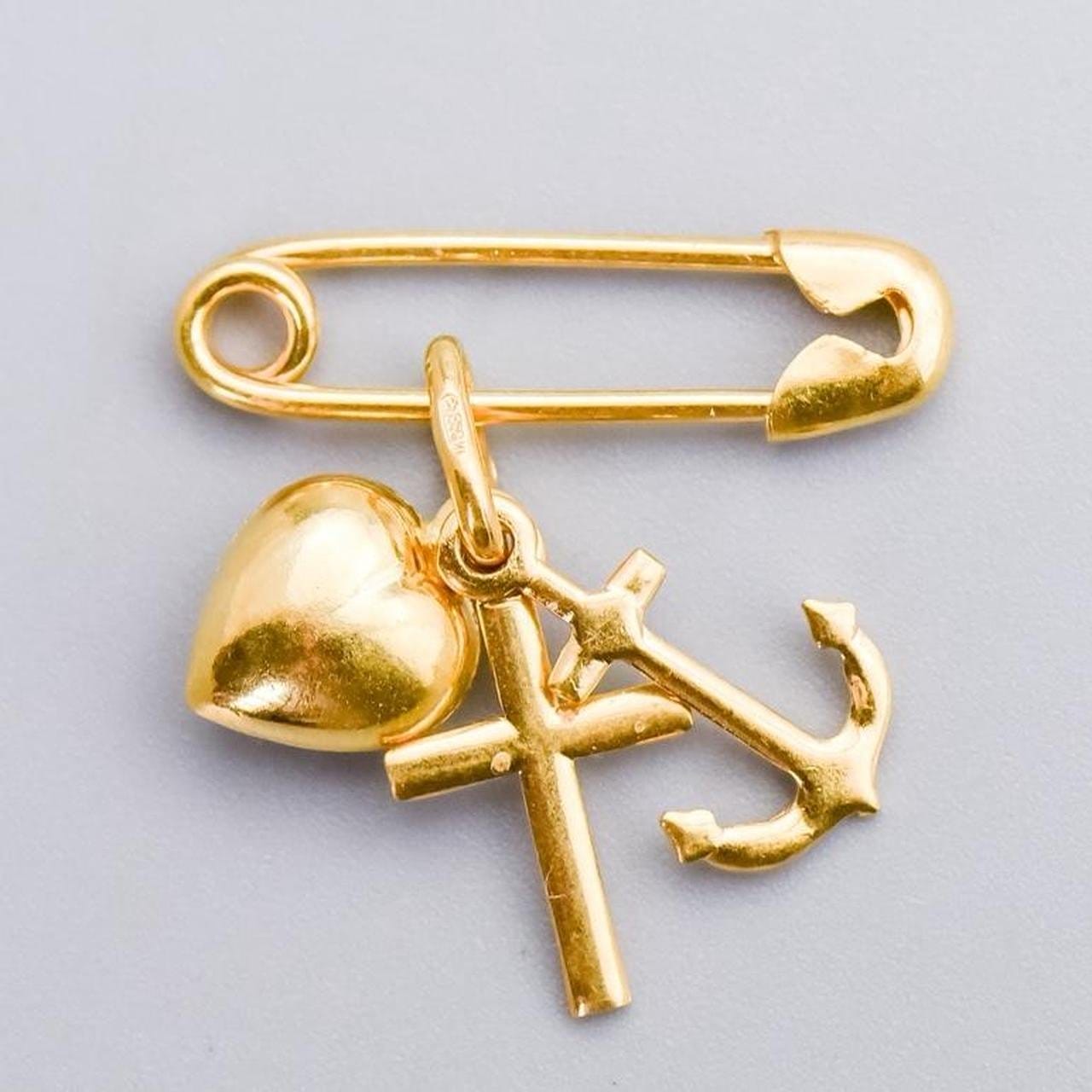 18K Gold Safety Pin Charm Brooch