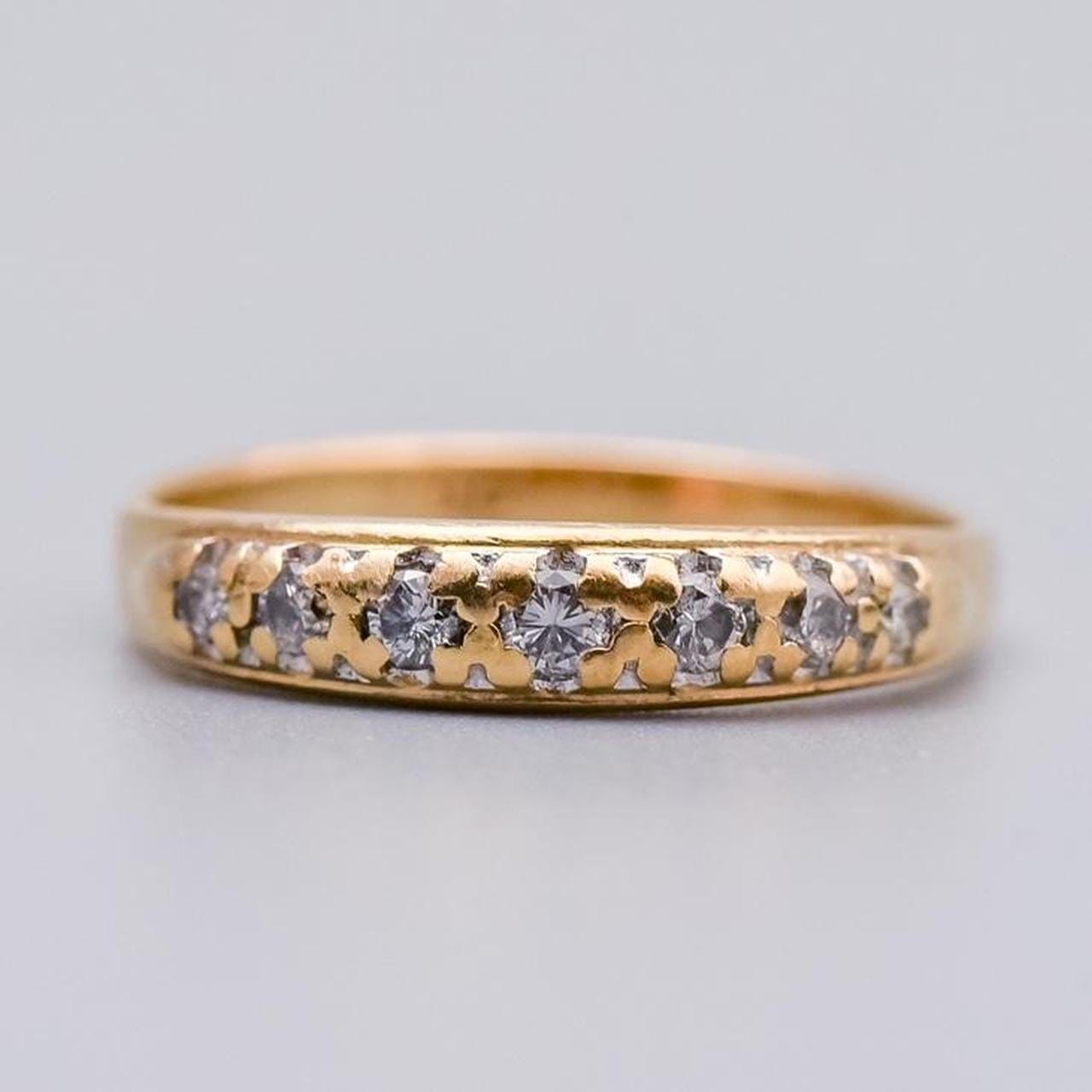 9K Gold Seven Stone Diamond Ring