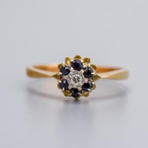 18K Gold Sapphire and Diamond Ring