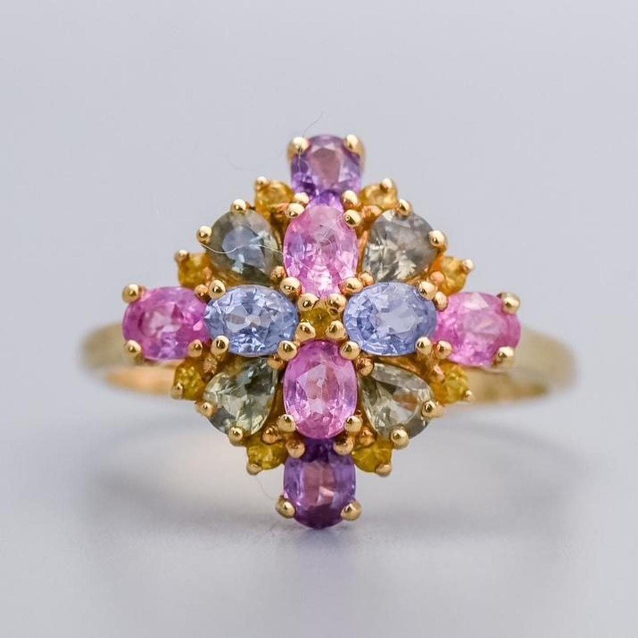 9K Gold Topaz Cluster Ring