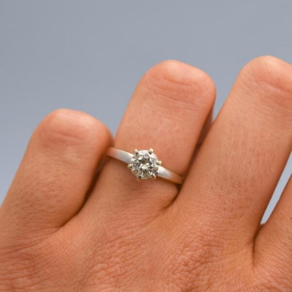 18K Gold Diamond Solitaire Ring
