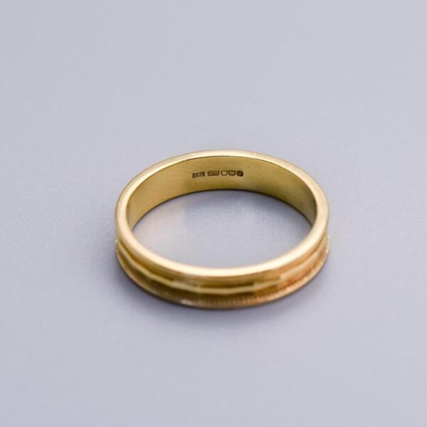 9K Gold Patterned Band