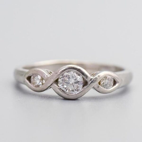 Platinum Diamond Trilogy Ring