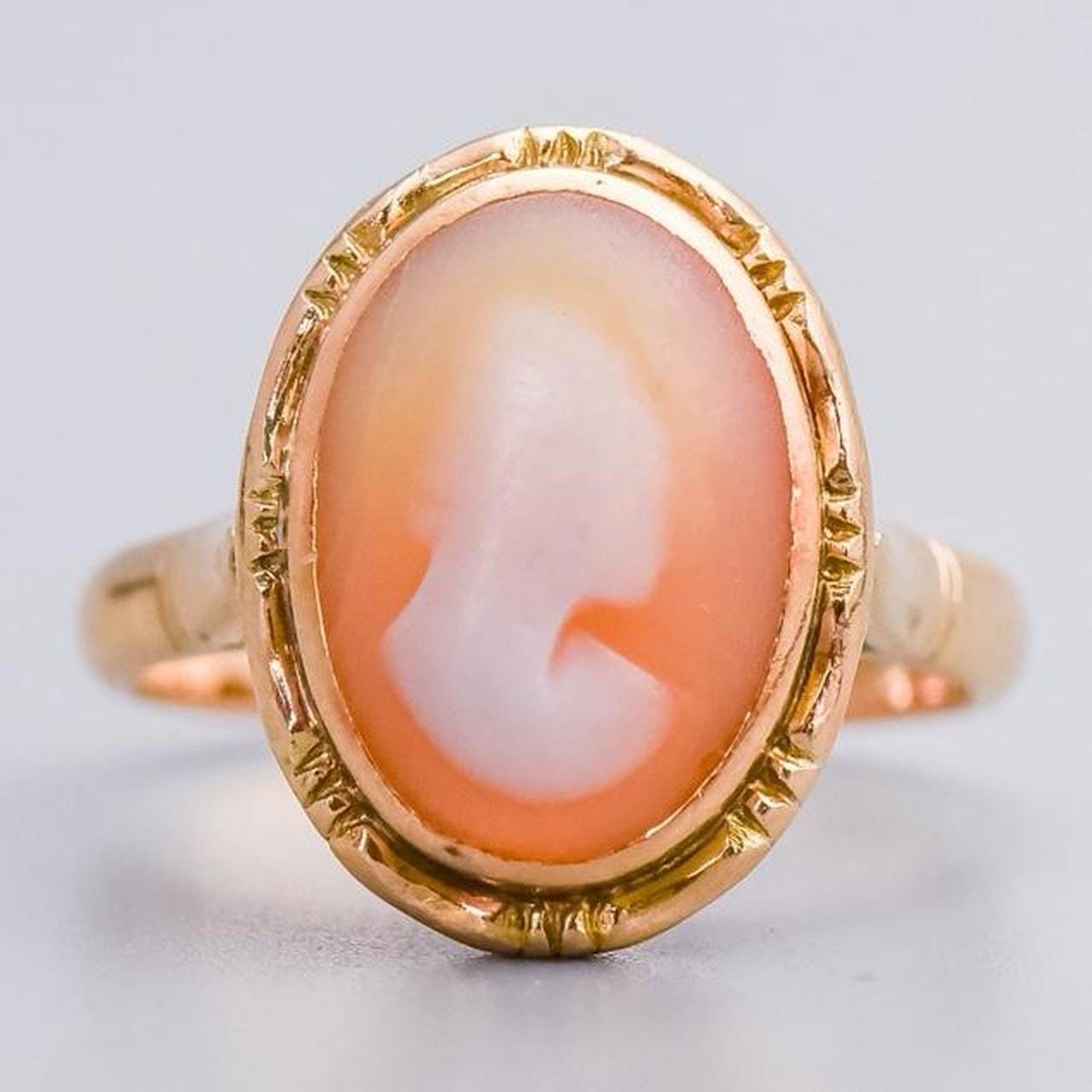 14K Gold Cameo Ring
