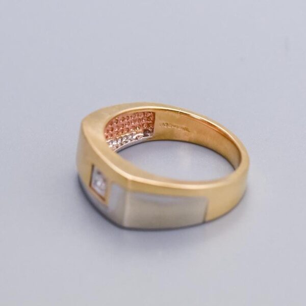 9K Gold Two Tone Diamond Ring