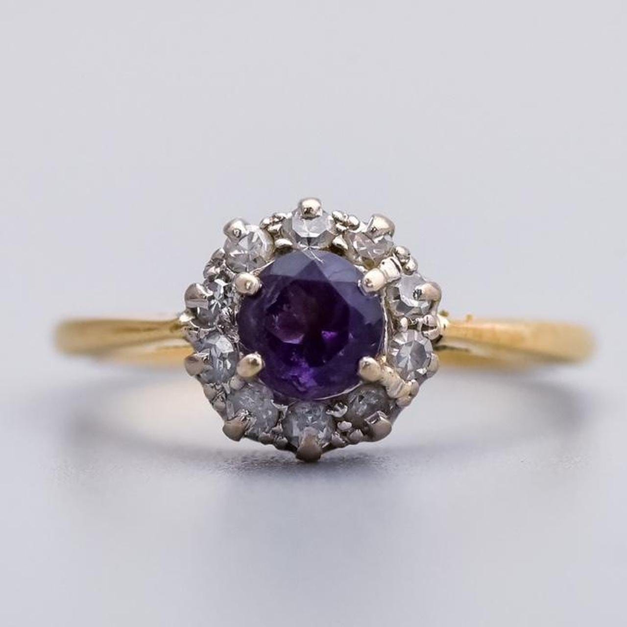 18K Gold Amethyst Ring