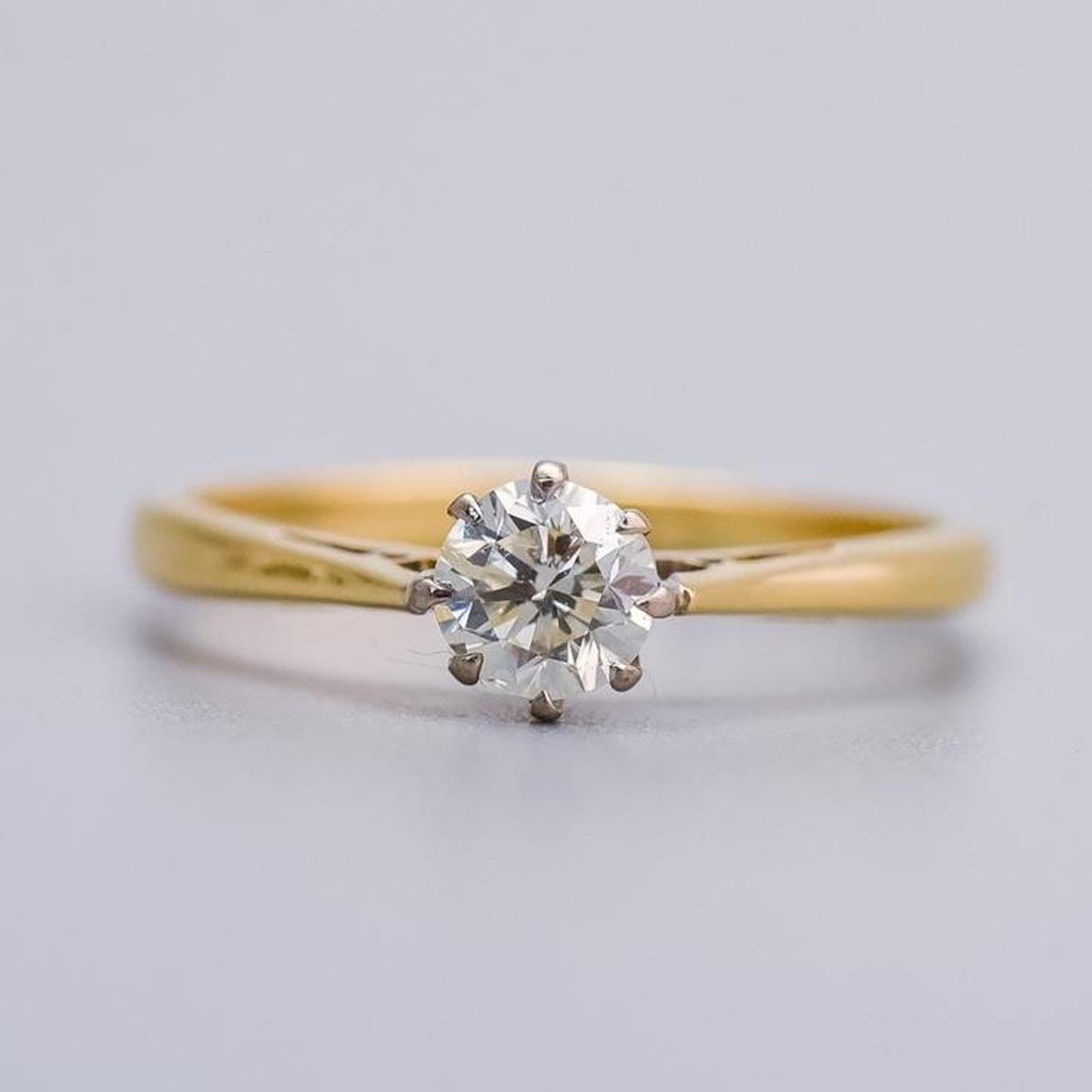 18K Gold Diamond Solitaire Ring