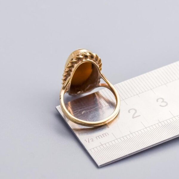 9K Gold Cameo Ring