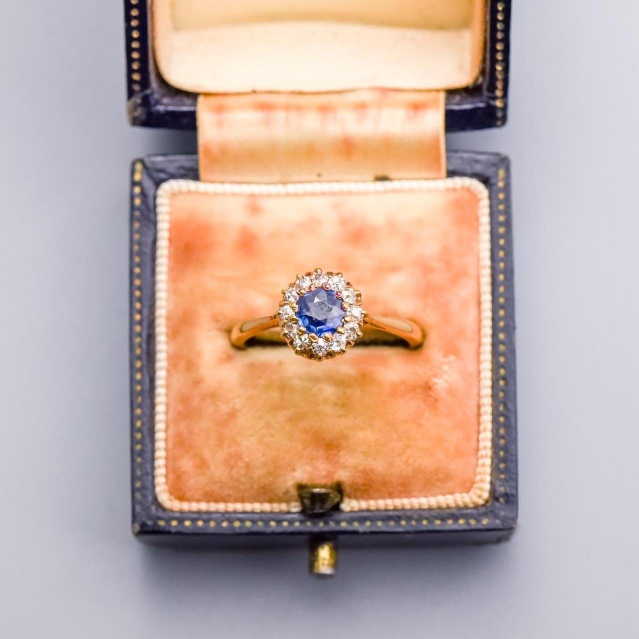 18K Gold Antique Sapphire and Diamond Ring