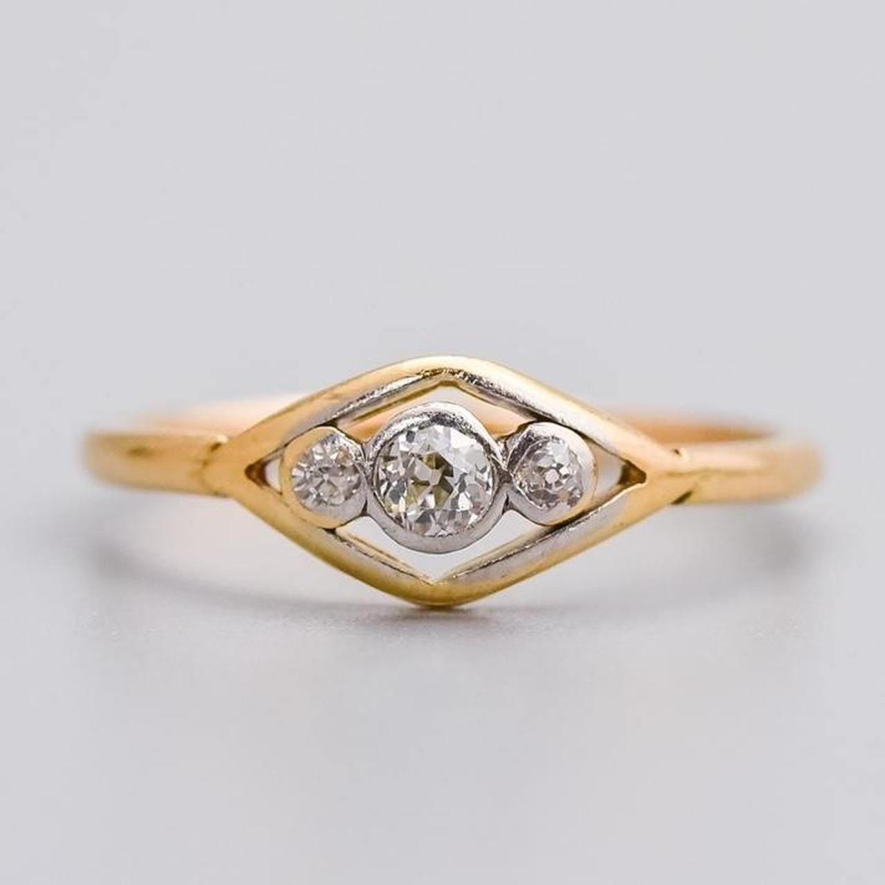 18K Gold Antique Diamond Trilogy Ring