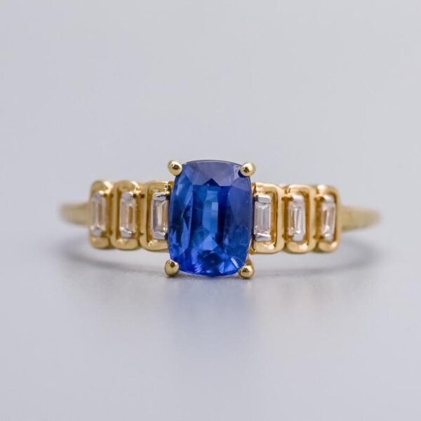 9K Gold Sapphire and CZ Ring
