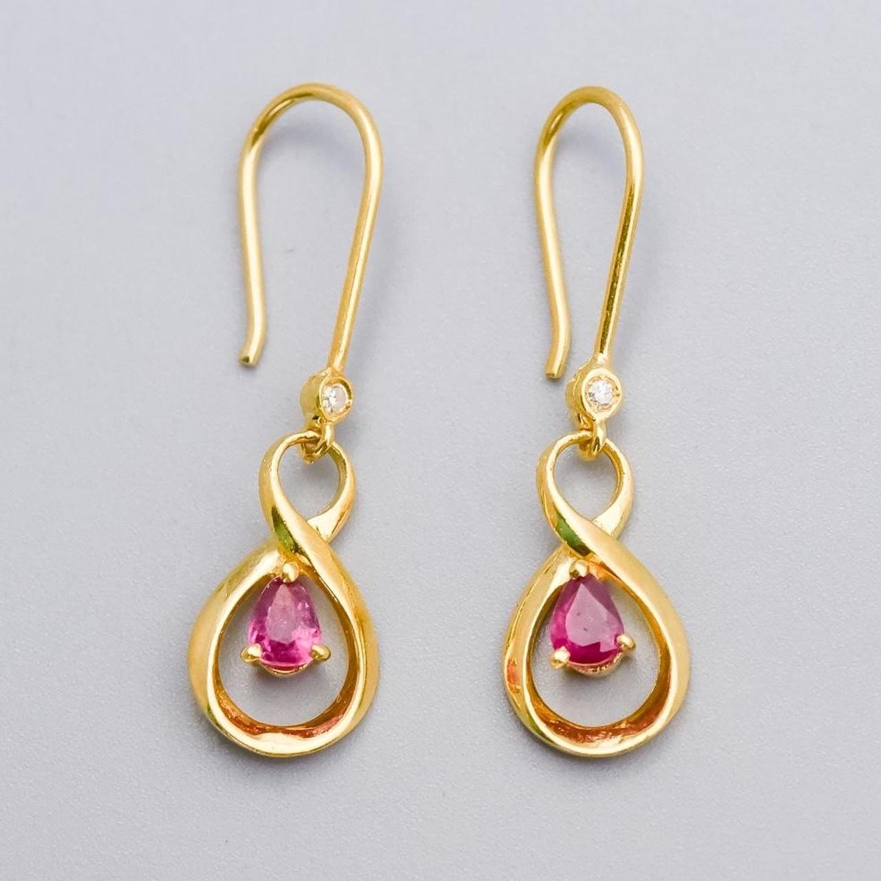 18K Gold Dangly Ruby Earrings