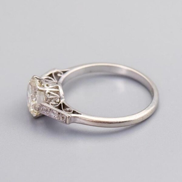 Platinum Diamond Ring