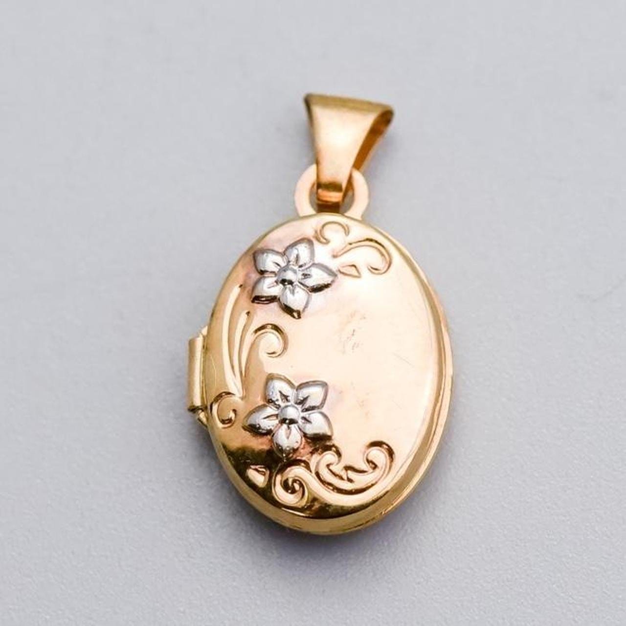 9K Gold Floral Locket Pendant