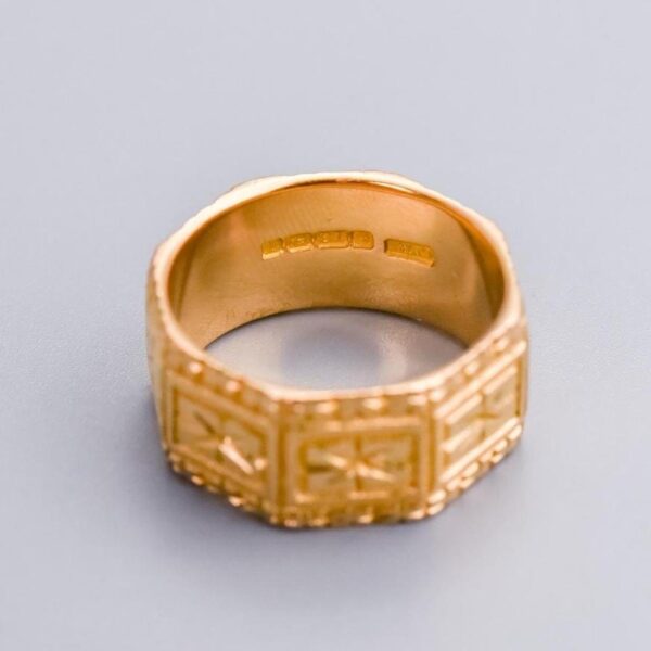 18K Gold Edwardian Starburst Band