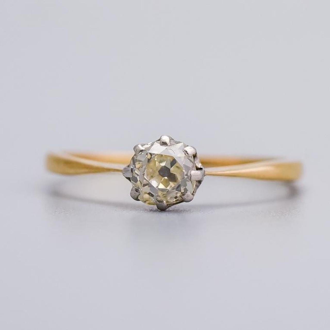 18K Gold Antique Old Mine Cut Diamond Solitaire Ring