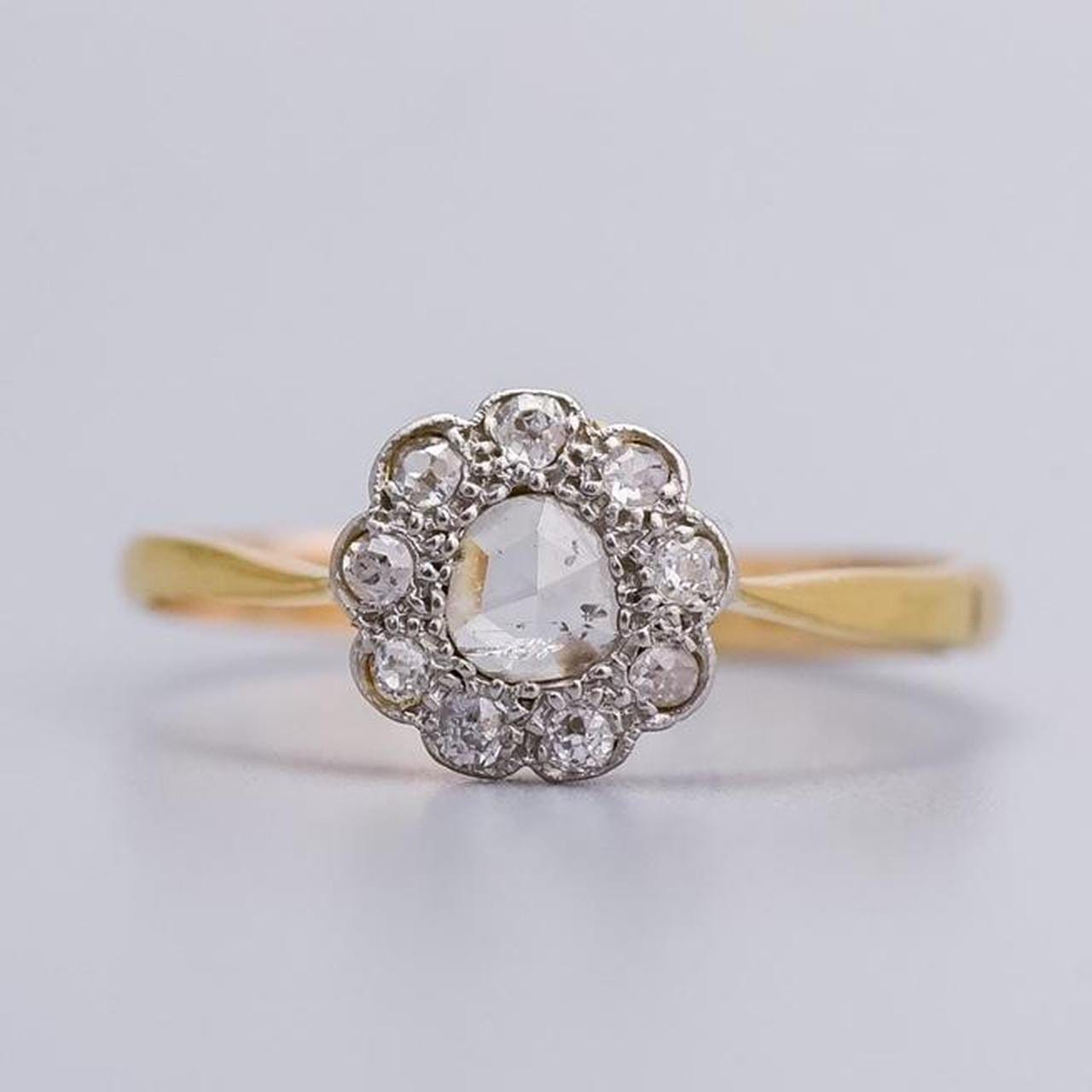 18K Gold Antique Diamond Daisy Ring