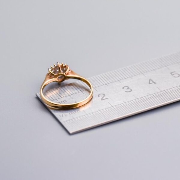 9K Gold Diamond Cluster Ring