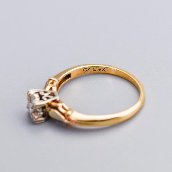9K Gold CZ Ring