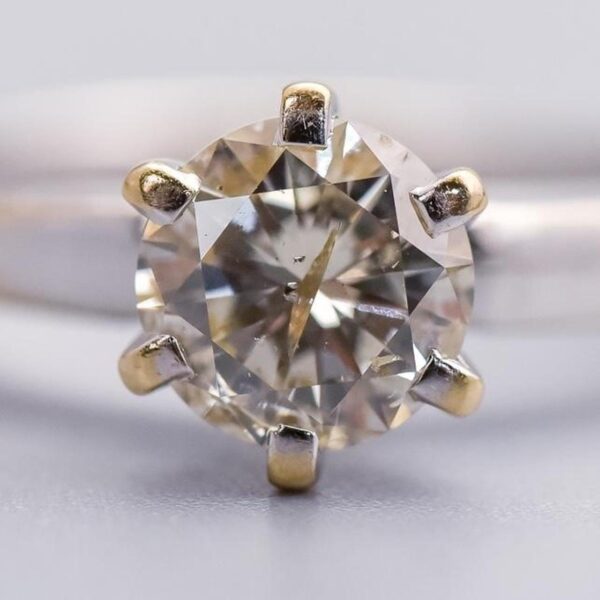 18K Gold Diamond Solitaire Ring