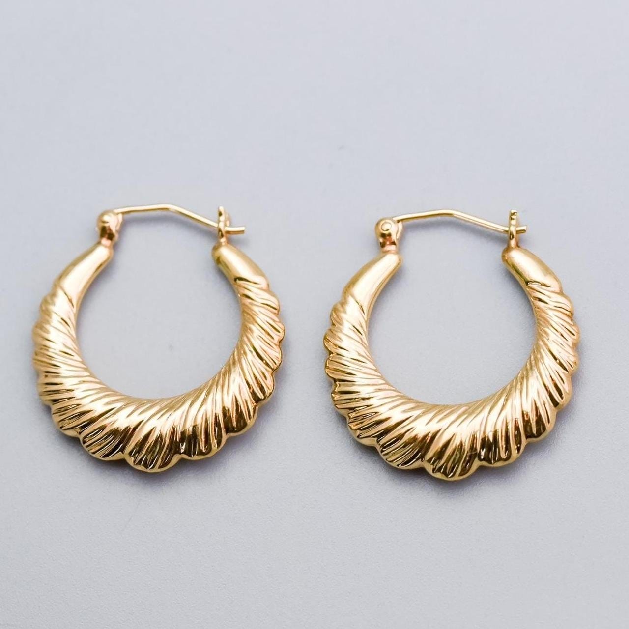 9K Gold Scalloped Hoop Earrings