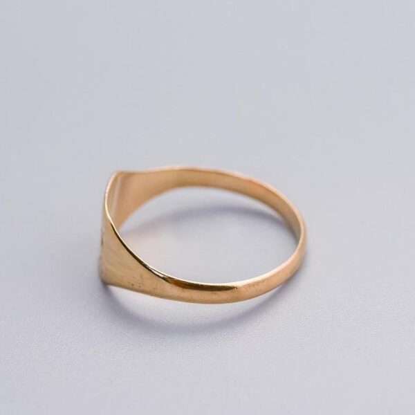 9K Gold Square Signet Ring