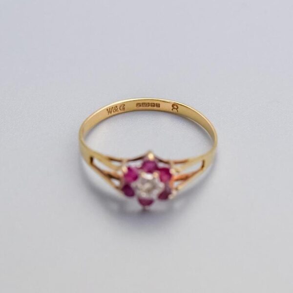 9K Gold Ruby Flower Ring