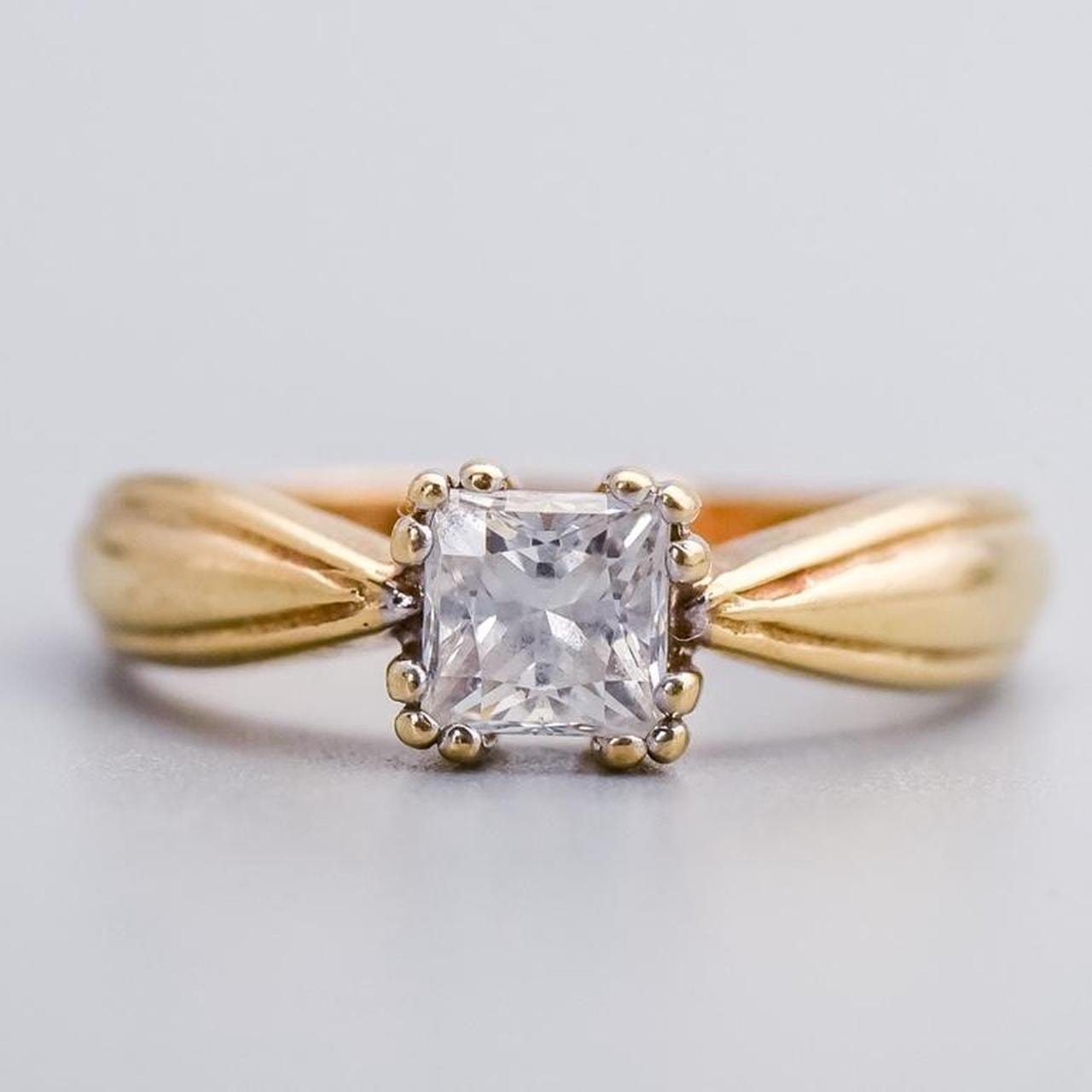 9K Gold Solitaire CZ Ring