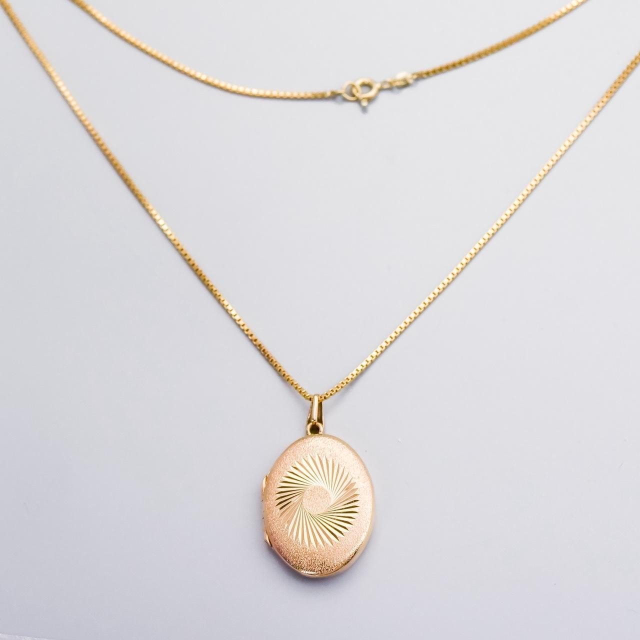 9K Gold Sunburst Locket Pendant