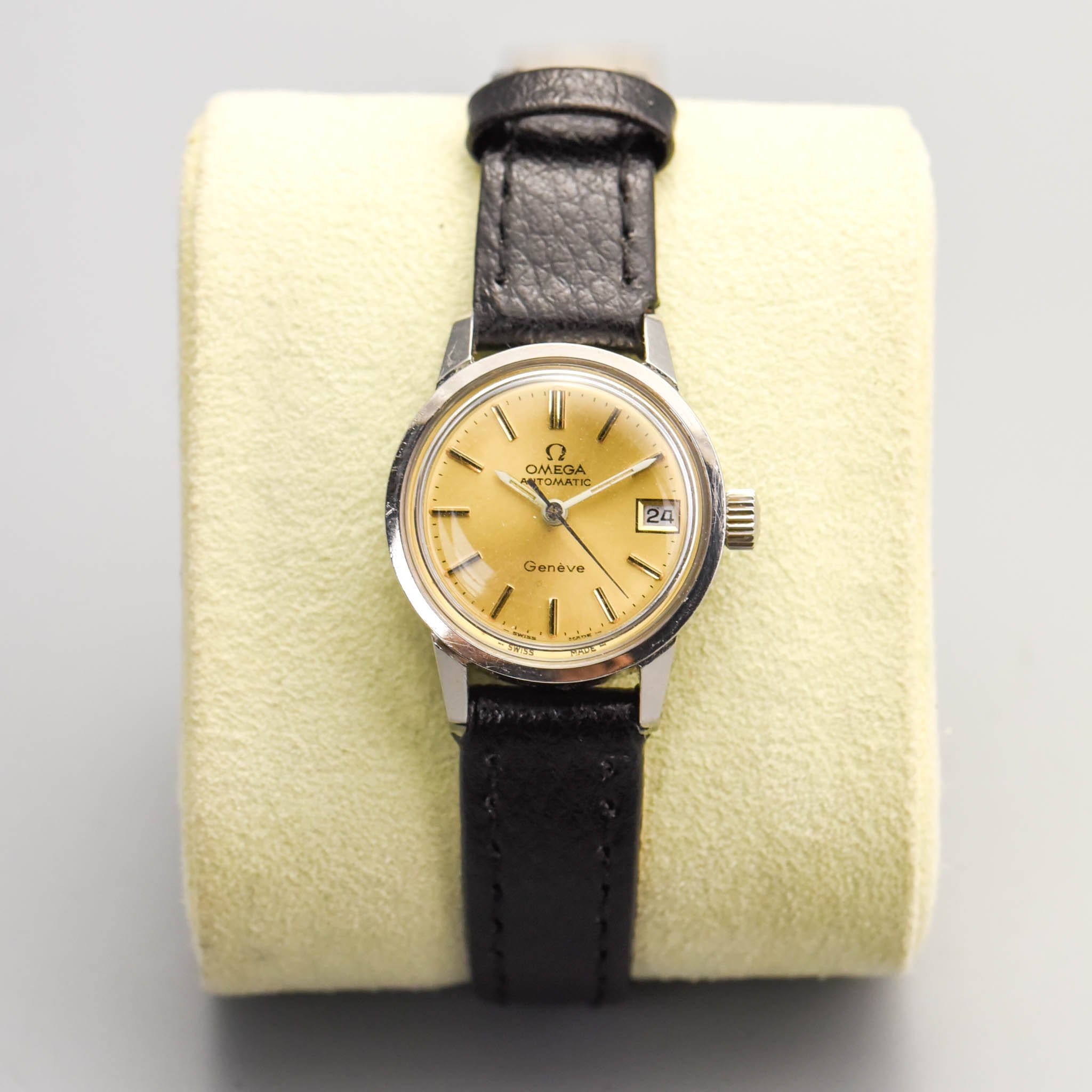 Women’s Omega Genève Wrist Watch 24mm 1960s