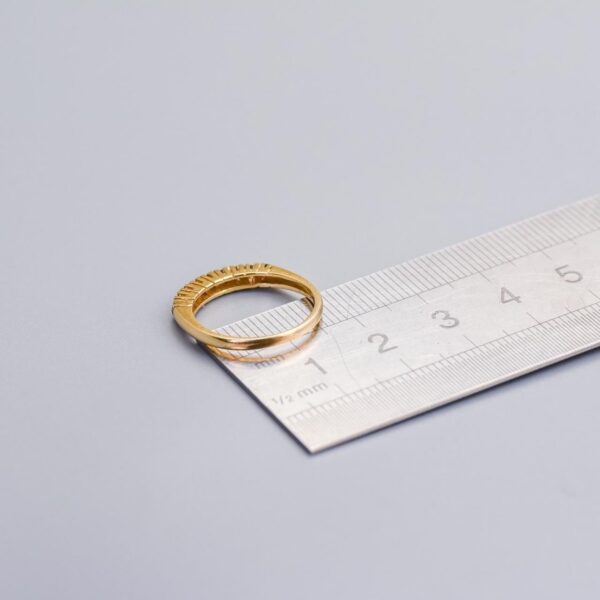 9K Gold Red Garnet Ring