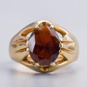 9K Gold Red Garnet Ring