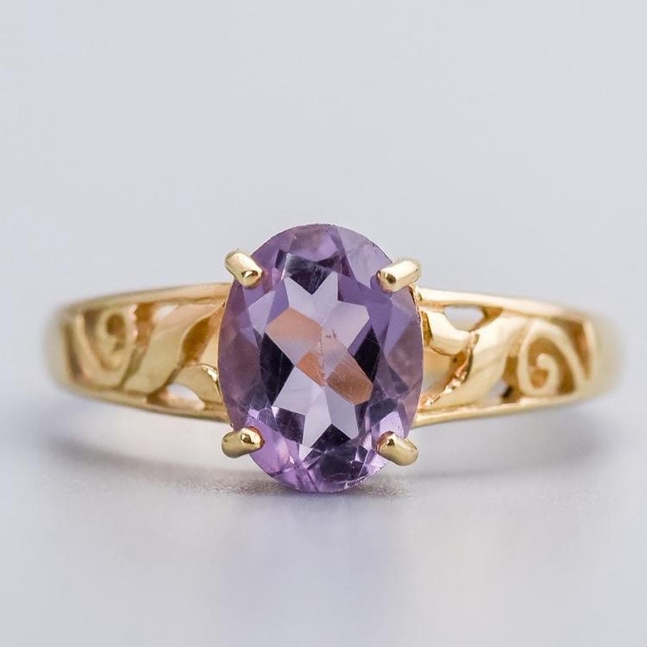 9K Gold Amethyst Ring