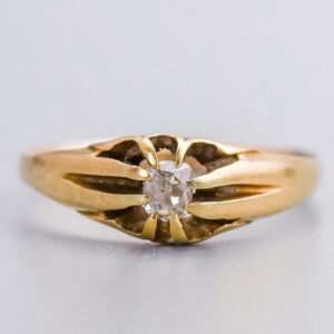 18K Gold Antique Diamond Ring
