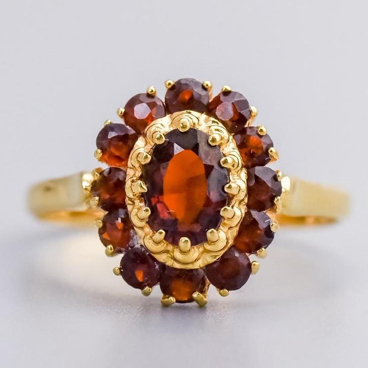 18K Gold Garnet Cluster Ring