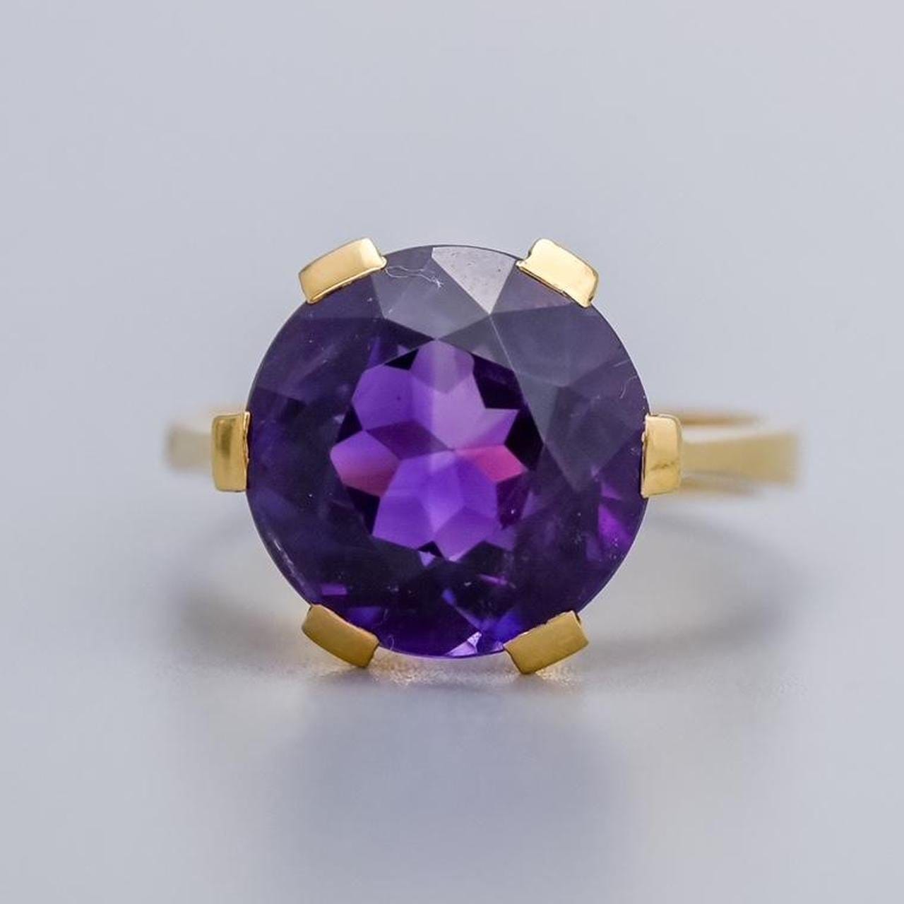 18K Gold Amethyst Ring