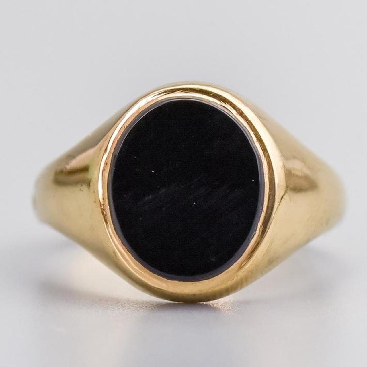 9K Gold Black Onyx Signet Ring