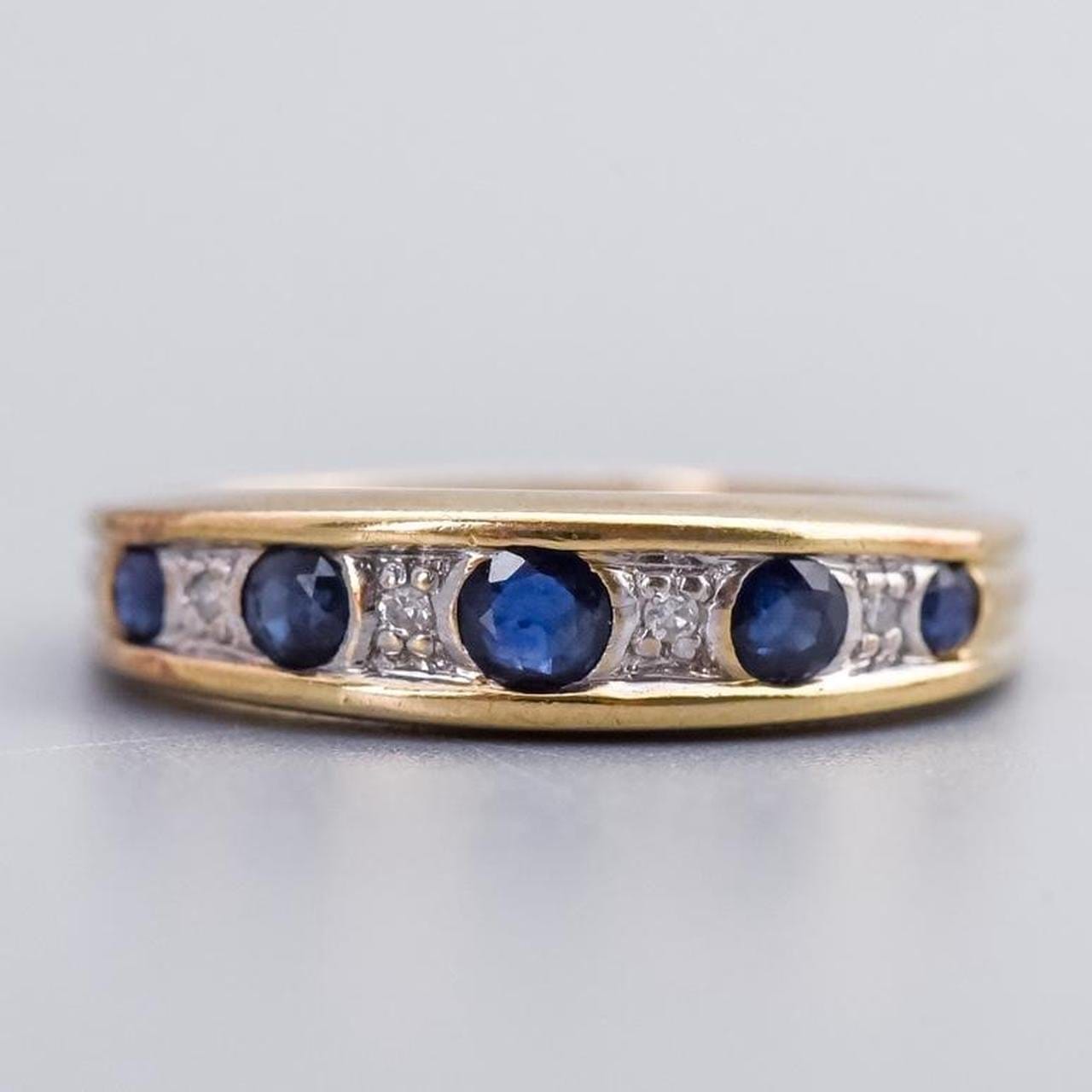 9K Gold Sapphire & Diamond Band