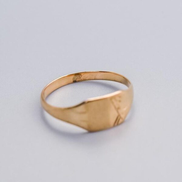 9K Gold Square Signet Ring