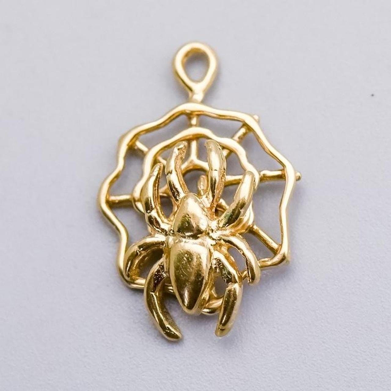 9K Gold Spiderweb Charm