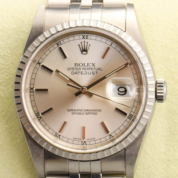 Rolex Date Just 16220 2005 (Box and Papers)